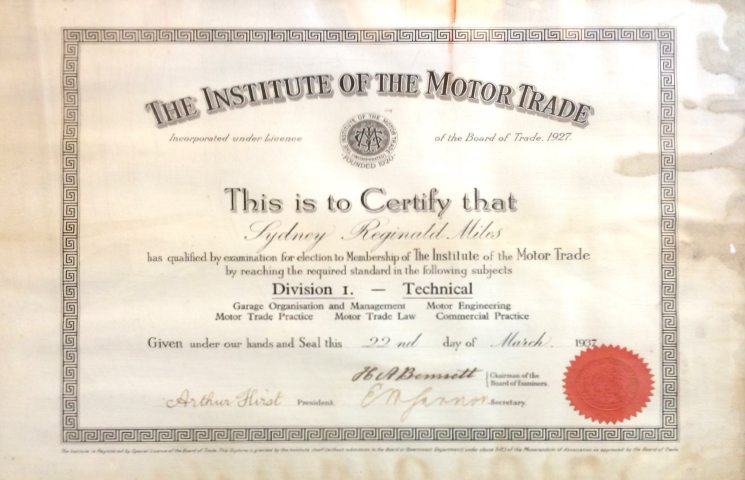 MOT Garage Certificate
